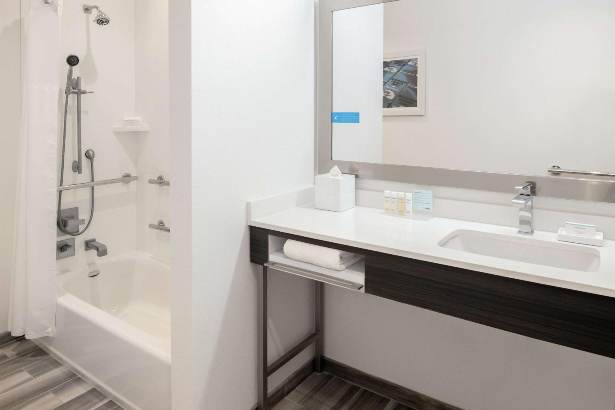 Hampton Inn Petaluma, Ca Экстерьер фото